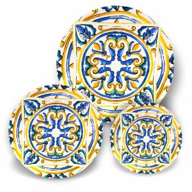 Tris piatti in ceramica