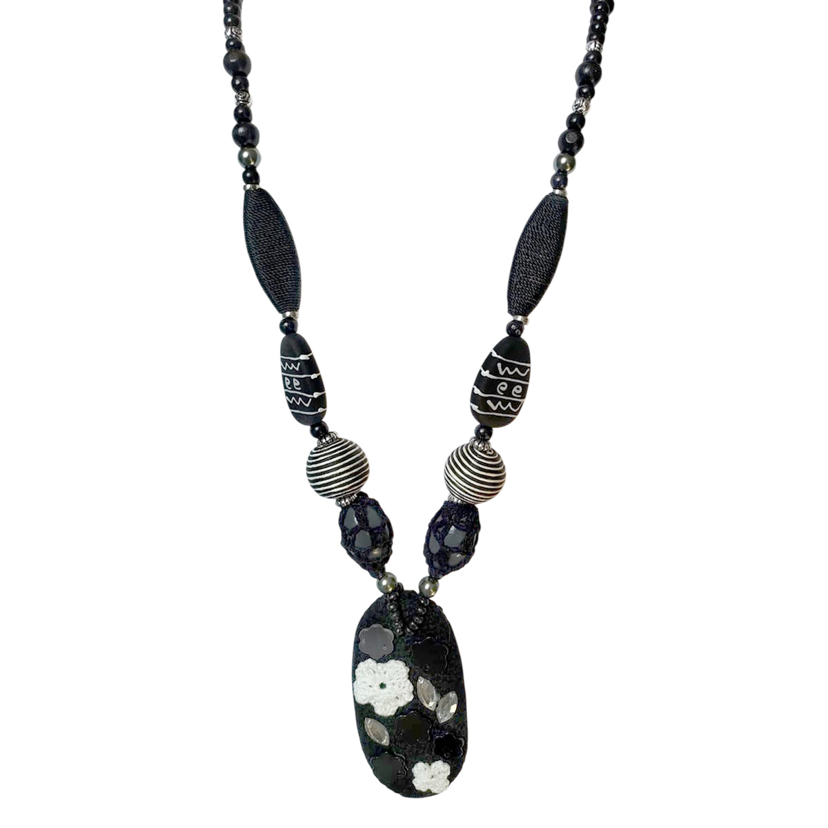 Collana Ricamo 1 Collana Ricamo